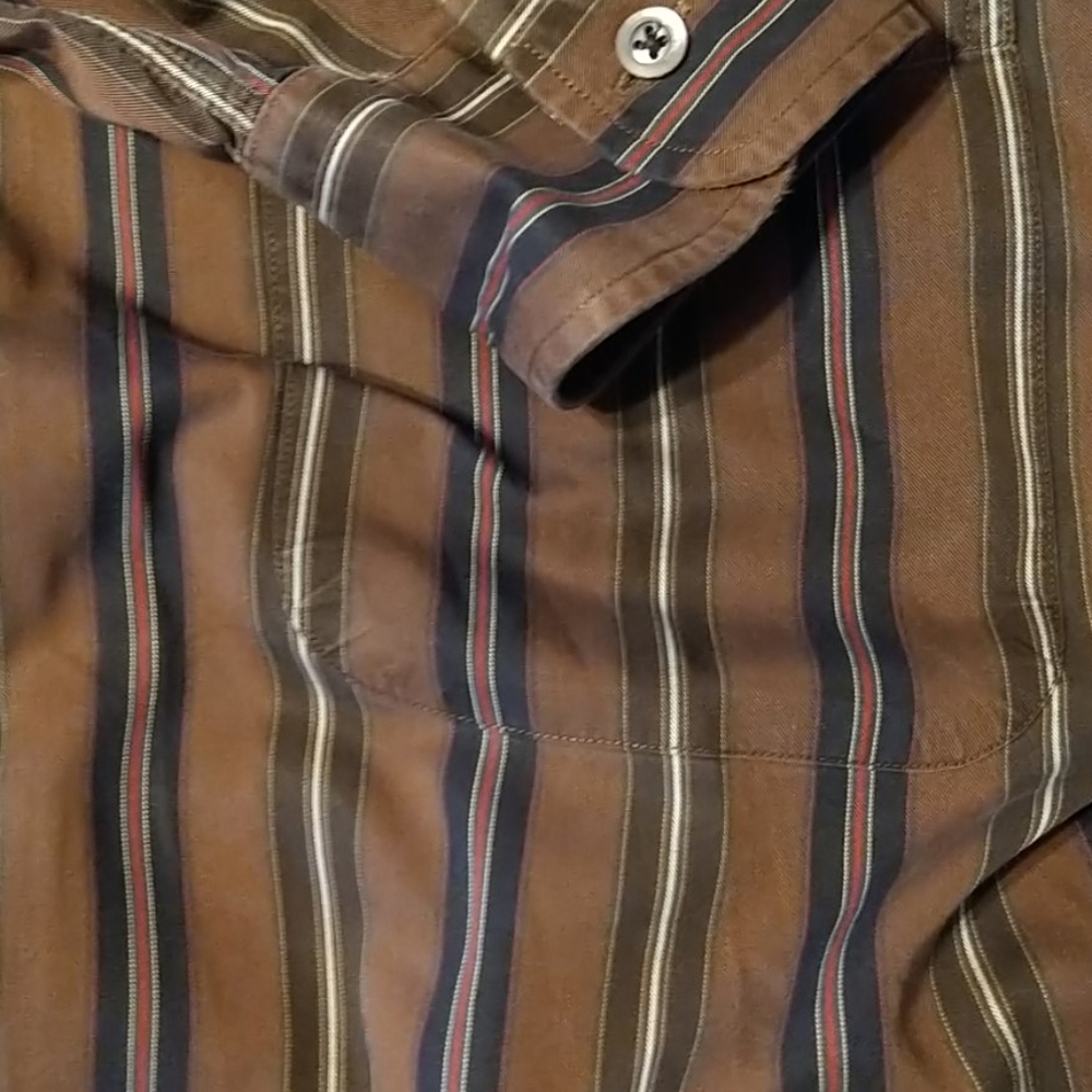Burberry button down - Picture 3 of 4